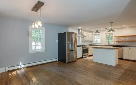 32 Summer Street Alstead NH 03602