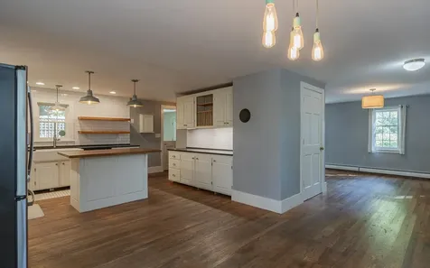 32 Summer Street Alstead NH 03602