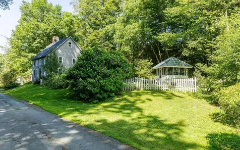 32 Summer Street Alstead NH 03602