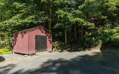 32 Summer Street Alstead NH 03602
