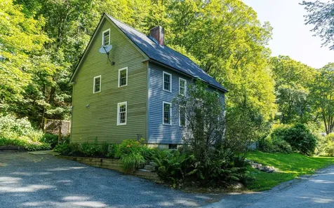32 Summer Street Alstead NH 03602