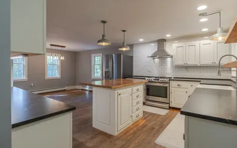 32 Summer Street Alstead NH 03602