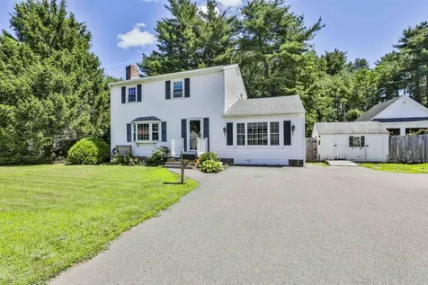 56 Lawndale Avenue Nashua NH 03060