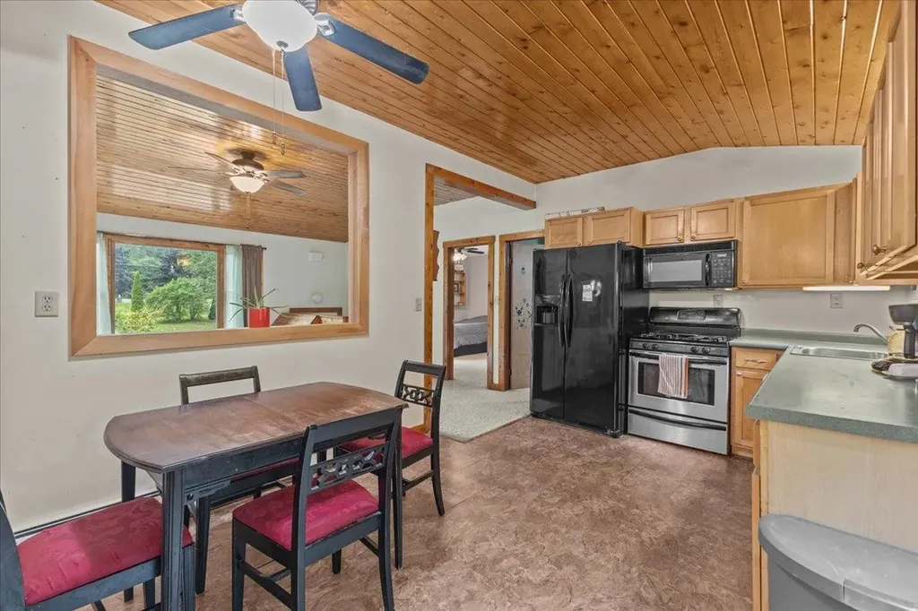 645 Sandy Birch Road Georgia VT 05468