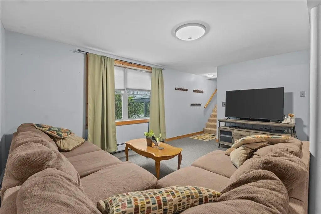 645 Sandy Birch Road Georgia VT 05468