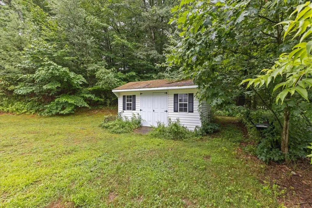645 Sandy Birch Road Georgia VT 05468