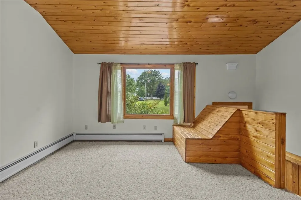 645 Sandy Birch Road Georgia VT 05468