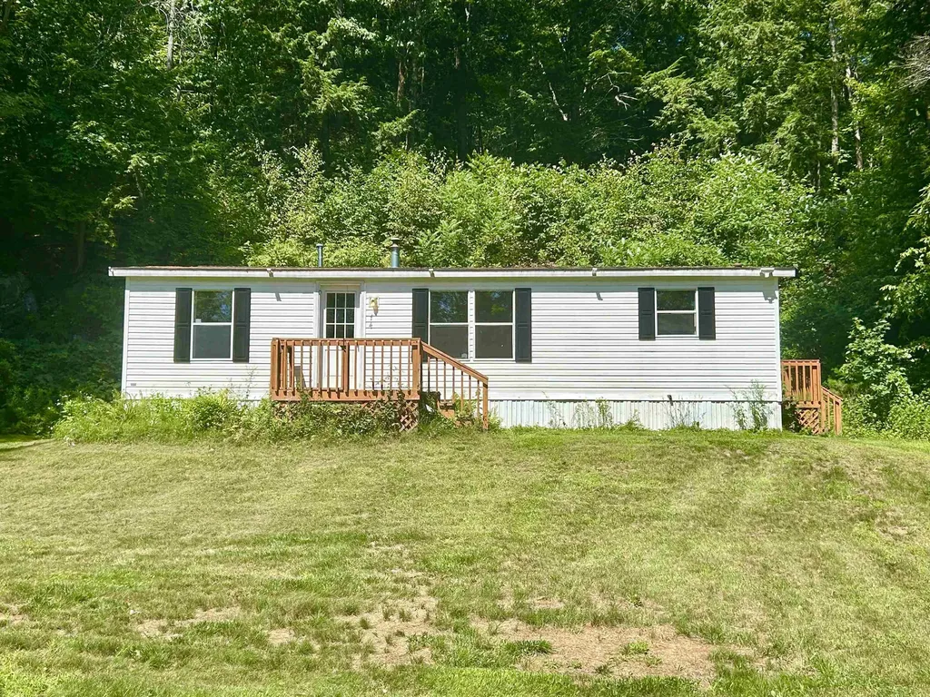74 Brackett Road Fairlee VT 05045
