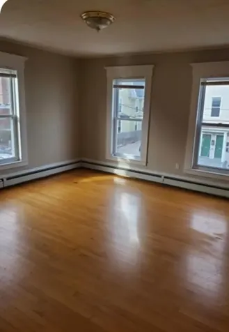 313 Amherst Street Manchester NH 03104