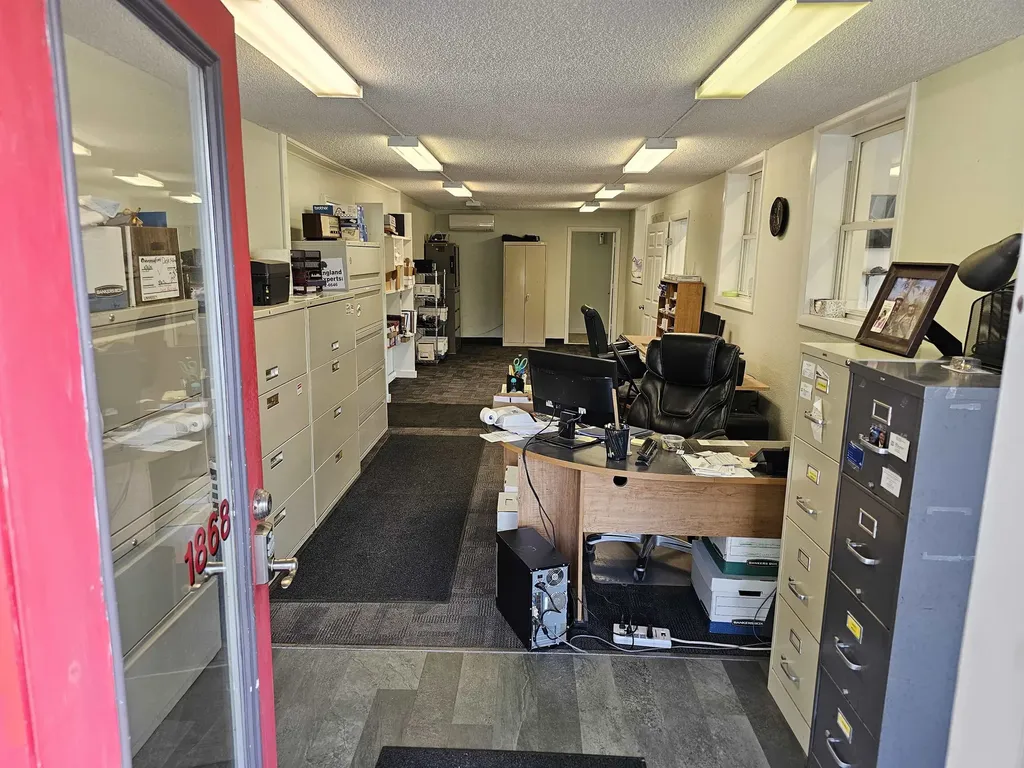 1868 Rt-16 Hardwick VT 05843