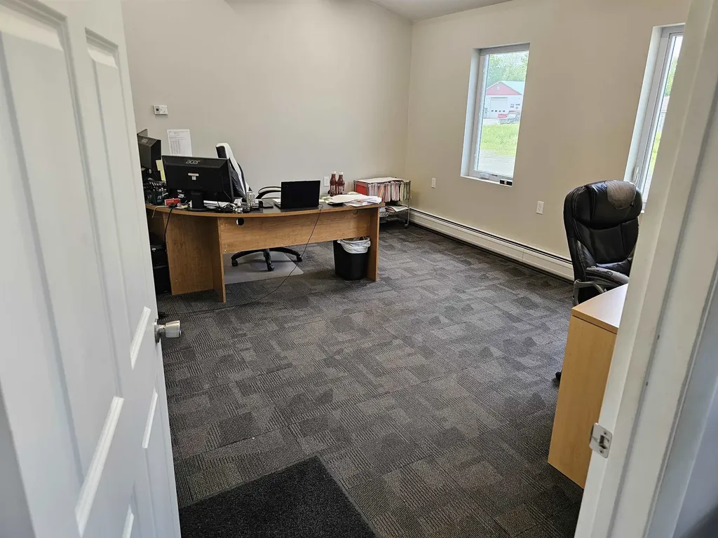 1868 Rt-16 Hardwick VT 05843