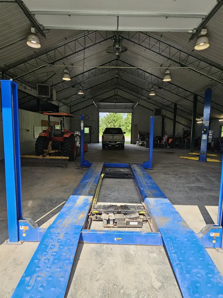 1868 Rt-16 Hardwick VT 05843