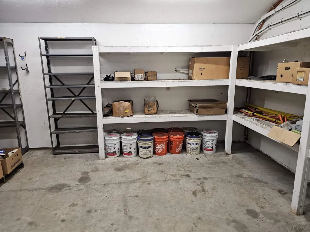 1868 Rt-16 Hardwick VT 05843