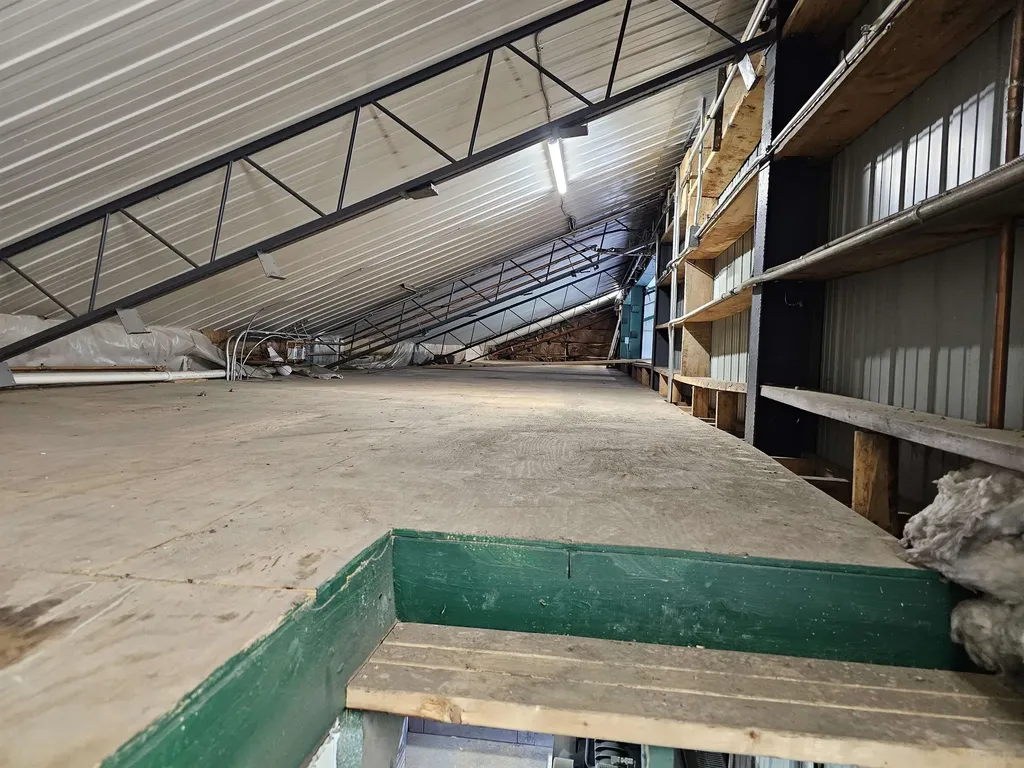 1868 Rt-16 Hardwick VT 05843