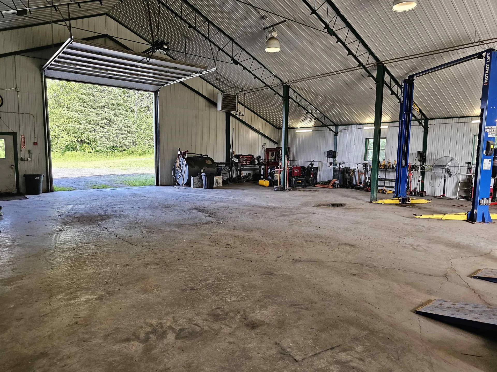 1868 Rt-16 Hardwick VT 05843