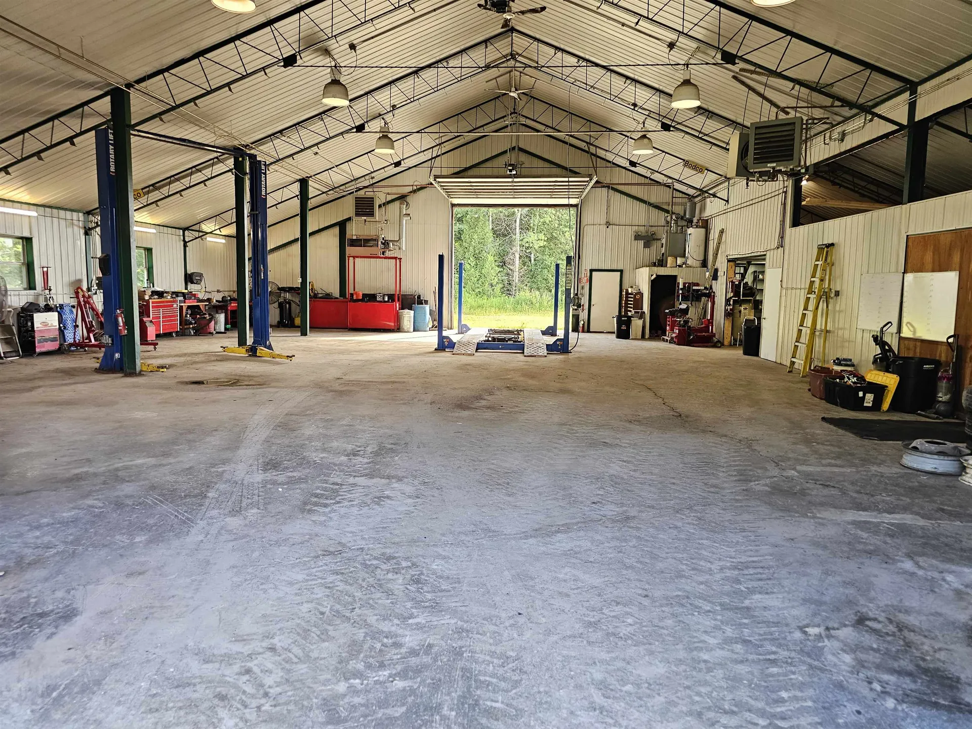 1868 Rt-16 Hardwick VT 05843