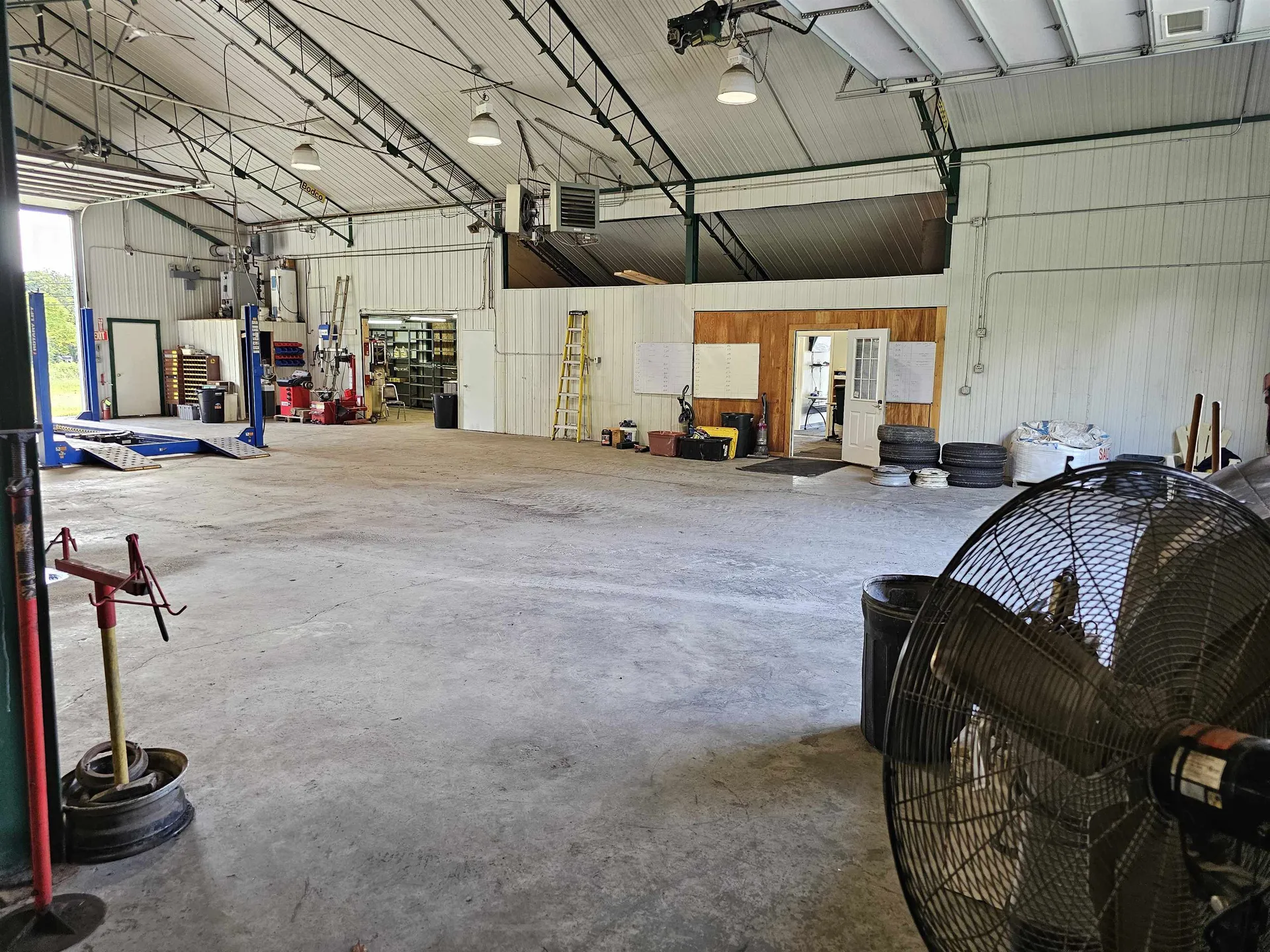 1868 Rt-16 Hardwick VT 05843