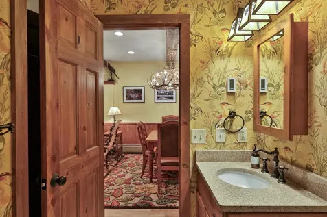 53 Woods Lane Killington VT 05751