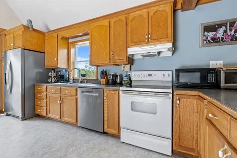 360 S Hemlock Road Charlestown NH 03603