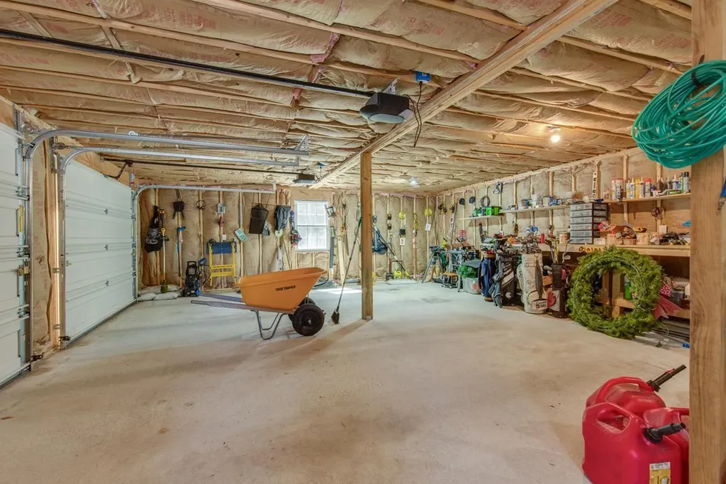 245 North Road Deerfield NH 03037-1145