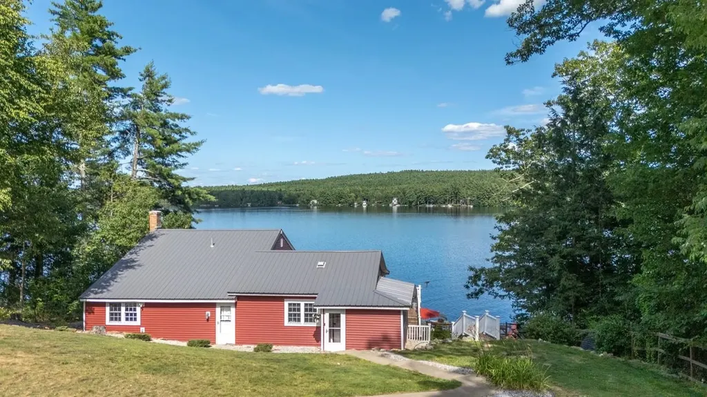 245 North Road Deerfield NH 03037-1145