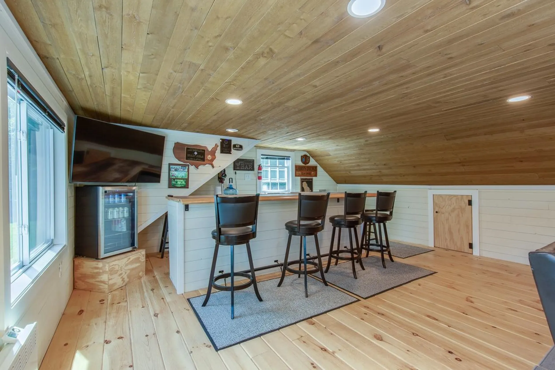 245 North Road Deerfield NH 03037-1145