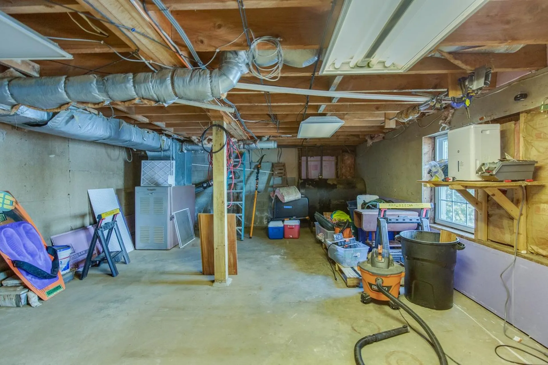 245 North Road Deerfield NH 03037-1145