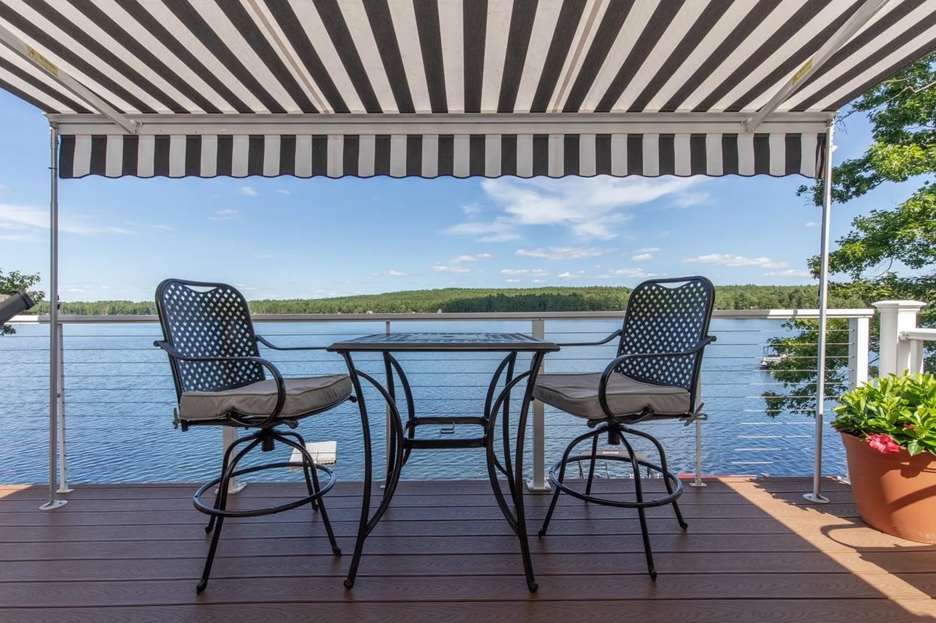 245 North Road Deerfield NH 03037-1145