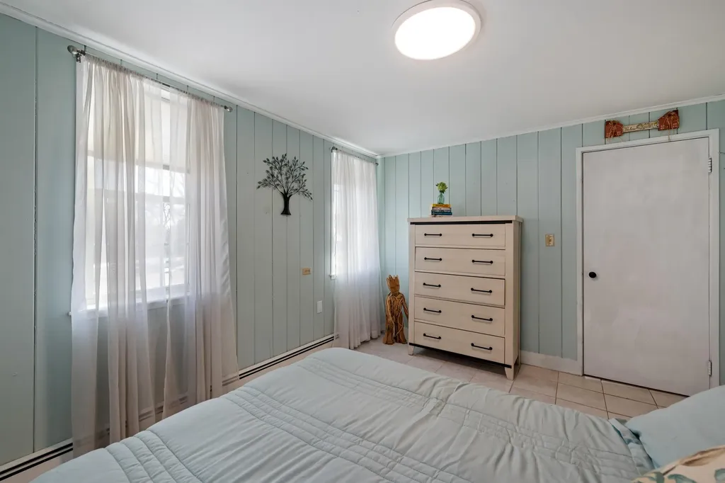 525 Whittier Highway Moultonborough NH 03254