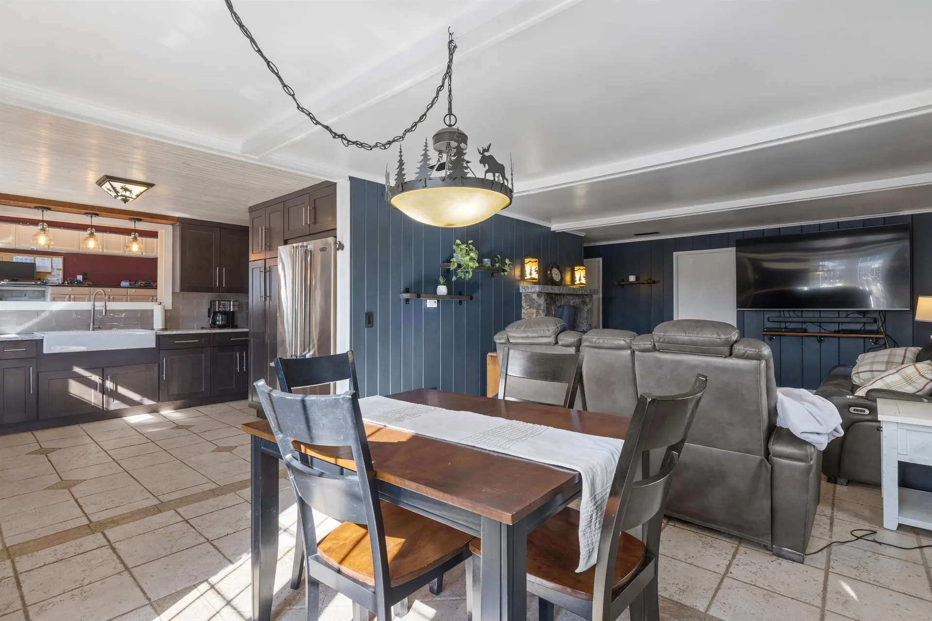 525 Whittier Highway Moultonborough NH 03254