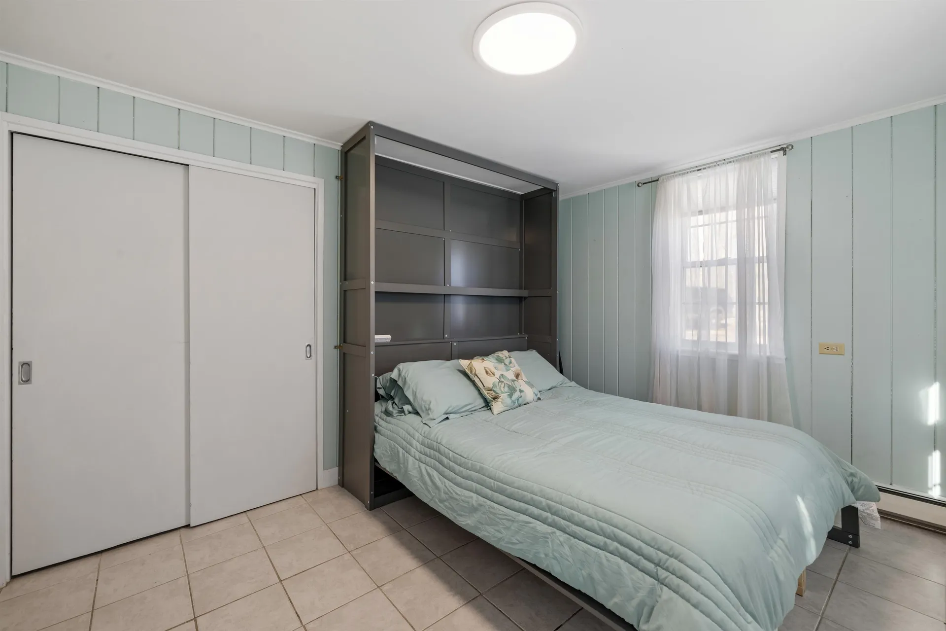 525 Whittier Highway Moultonborough NH 03254