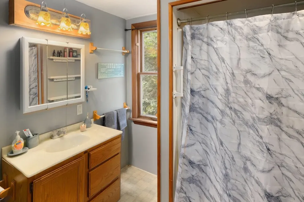 3959 Vt-102 Highway Canaan VT 05903