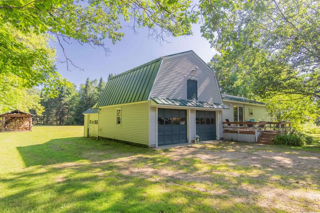 71 Mays Way Tamworth NH 03890