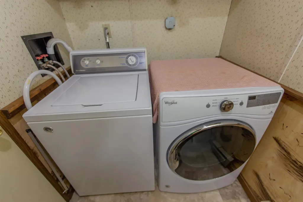 71 Mays Way Tamworth NH 03890