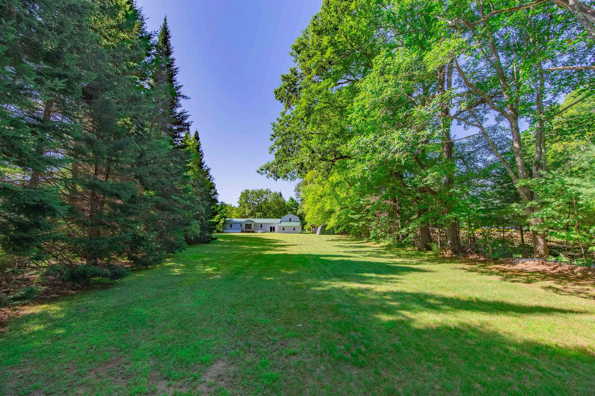 71 Mays Way Tamworth NH 03890