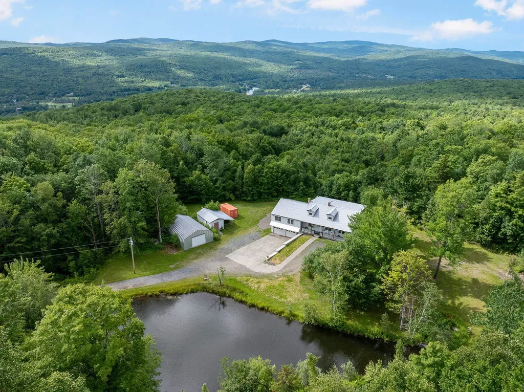 565 Meridan Hill Road Columbia NH 03576