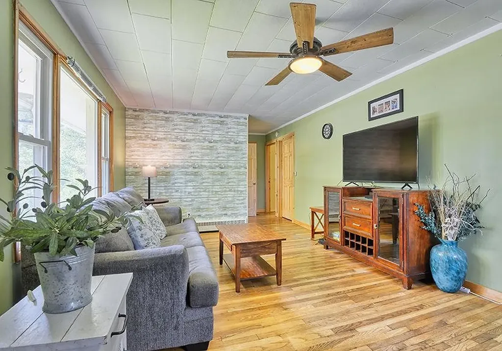 23 Fox Circle Keene NH 03431