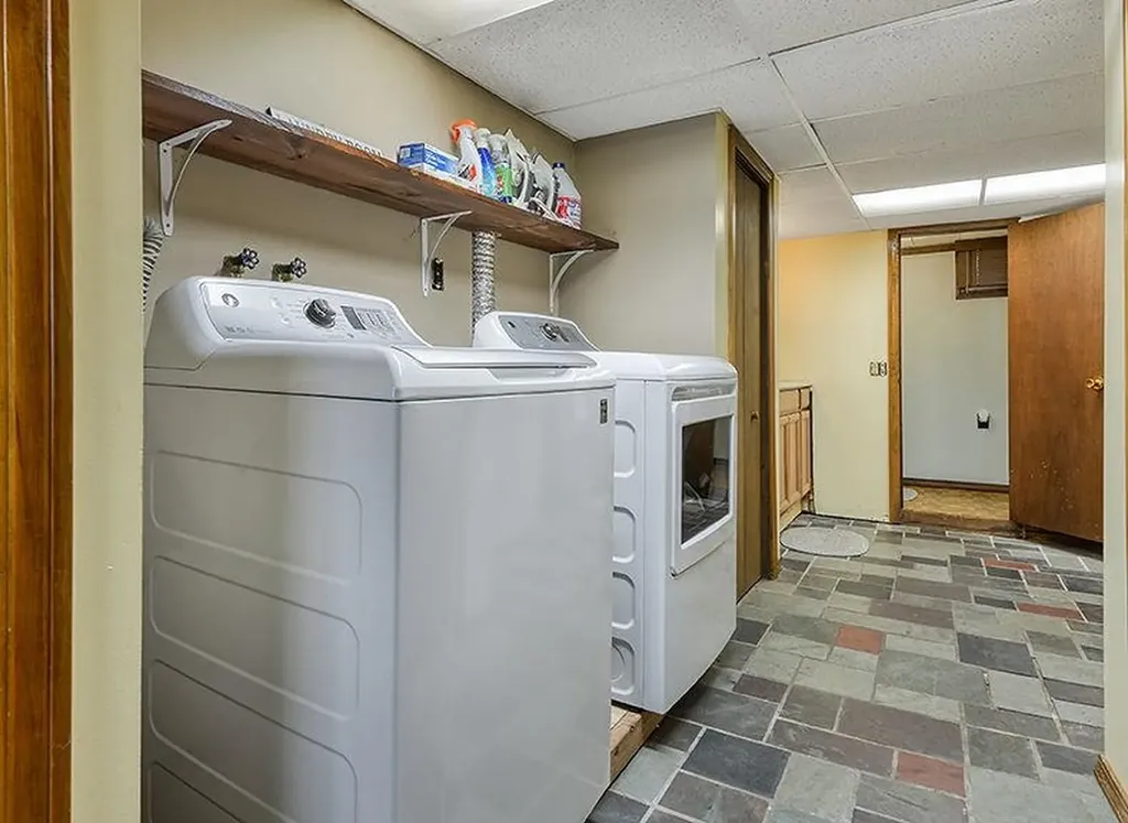 23 Fox Circle Keene NH 03431