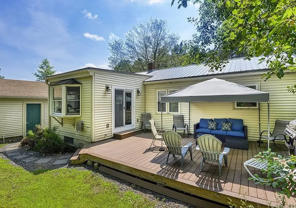 23 Fox Circle Keene NH 03431