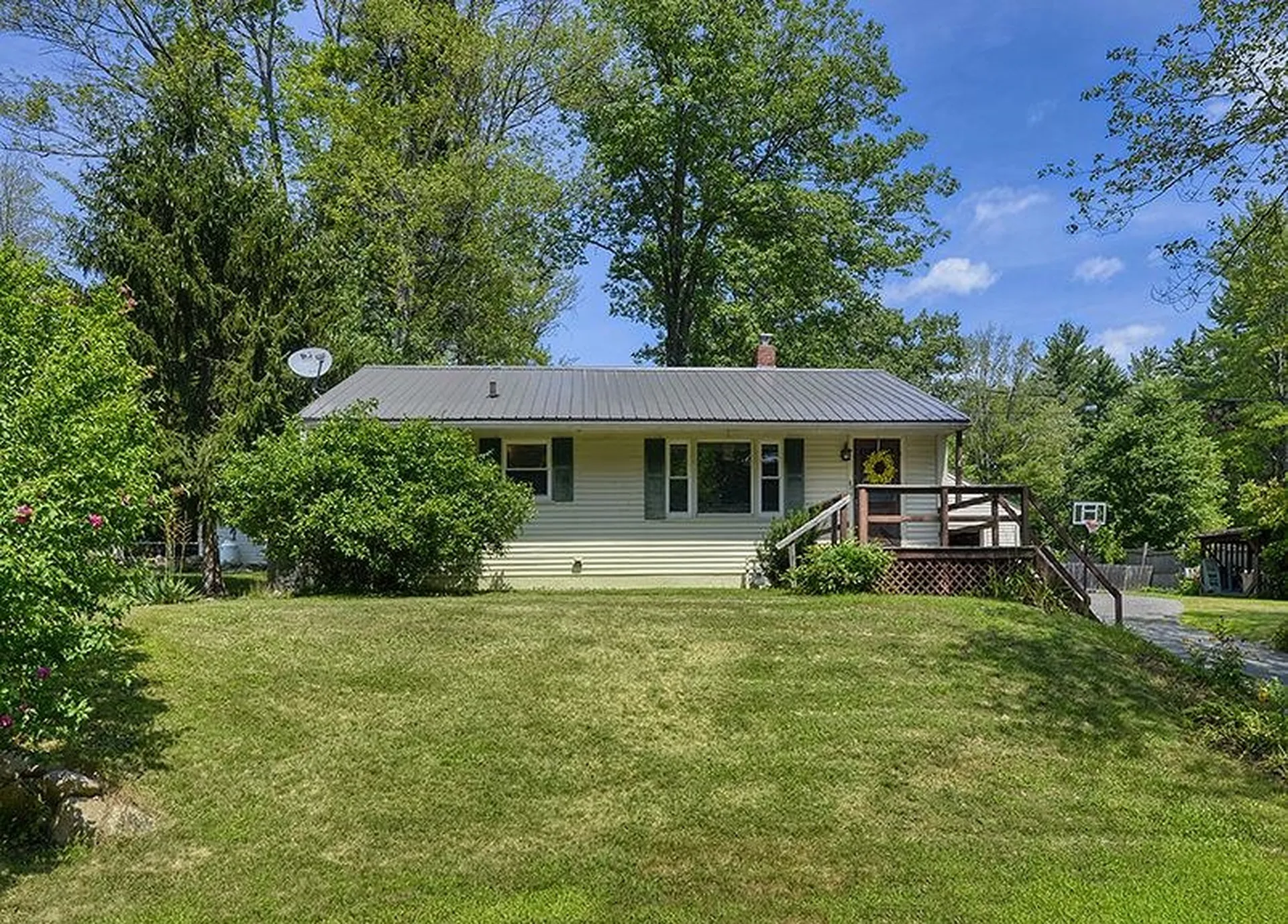 23 Fox Circle Keene NH 03431