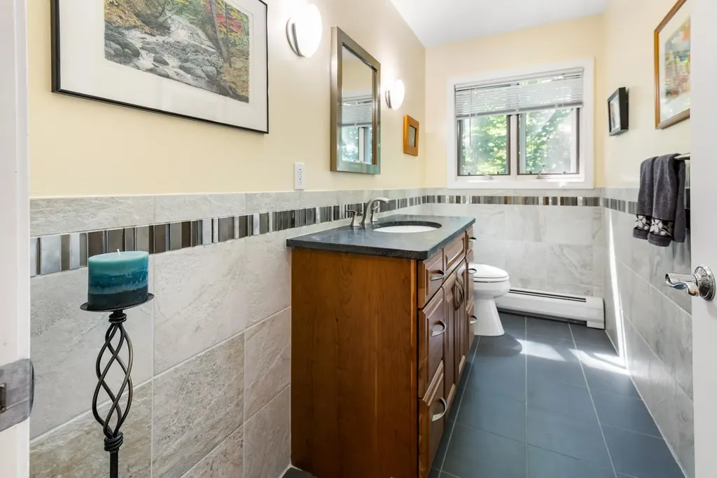 8 Sandy Brae Grantham NH 03753