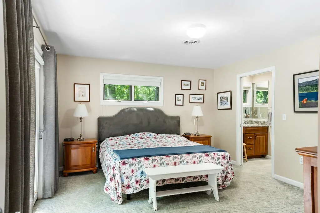 8 Sandy Brae Grantham NH 03753