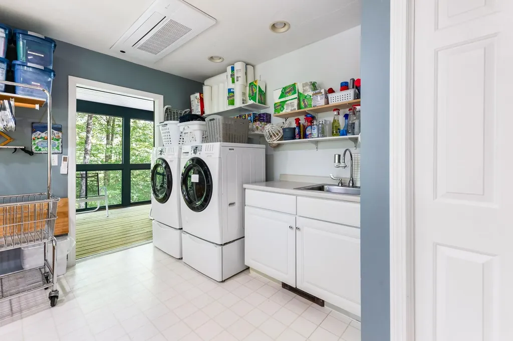 8 Sandy Brae Grantham NH 03753