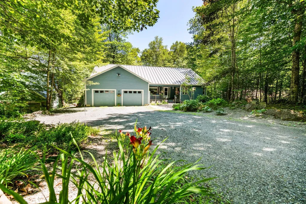 8 Sandy Brae Grantham NH 03753