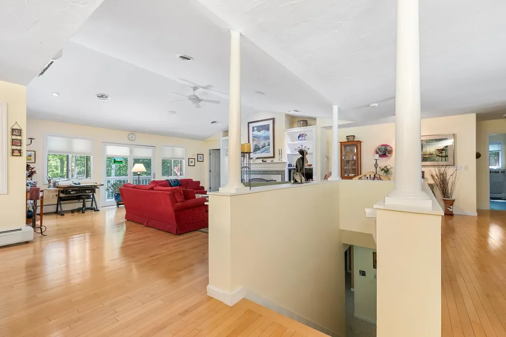 8 Sandy Brae Grantham NH 03753