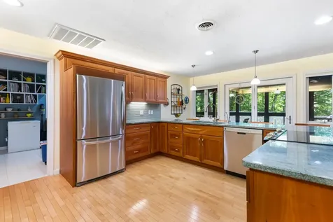 8 Sandy Brae Grantham NH 03753