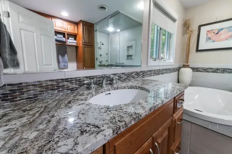 8 Sandy Brae Grantham NH 03753