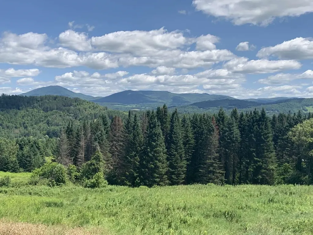 1006 Vail Drive Lyndon VT 05851