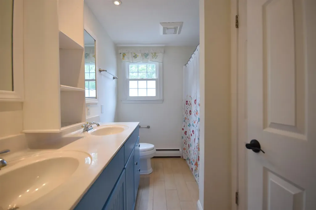 1 Quail Run South Burlington VT 05403