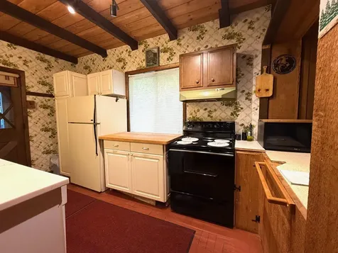 33 Aspen Lane Winhall VT 05340